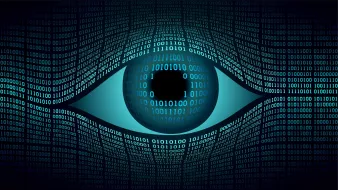 این تصویر نشاندهنده یک چشم با رنگ آبی است که در وسط آن، دایره سیاهی وجود دارد. اطراف چشم، رشتههایی از صفر و یک (دادههای باینری) به صورت متناوب و در الگوهای مختلف قرار گرفتهاند. این طراحی به نوعی به مفهوم فناوری و اطلاعات اشاره دارد و نمادی از دیدگاه دیجیتال یا نظارت بر دادهها را به نمایش میگذارد. پسزمینه تصویر نیز پر از این اعداد باینری است که حس فناورانه و مدرنی به آن میدهد.