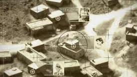 L'image semble représenter une vue aérienne d'un village ou d'un groupe de bâtiments. Plusieurs éléments sont superposés, notamment des cercles de ciblage et des portraits de personnes, suggérant une opération militaire ou un suivi à des fins de surveillance. Le style de l'image, avec ses teintes sépia et ses marqueurs, donne une impression de technologie avancée dans le cadre d'une mission. Les routeurs en terre et les bâtiments semblent rustiques, typiques d'une zone rurale.