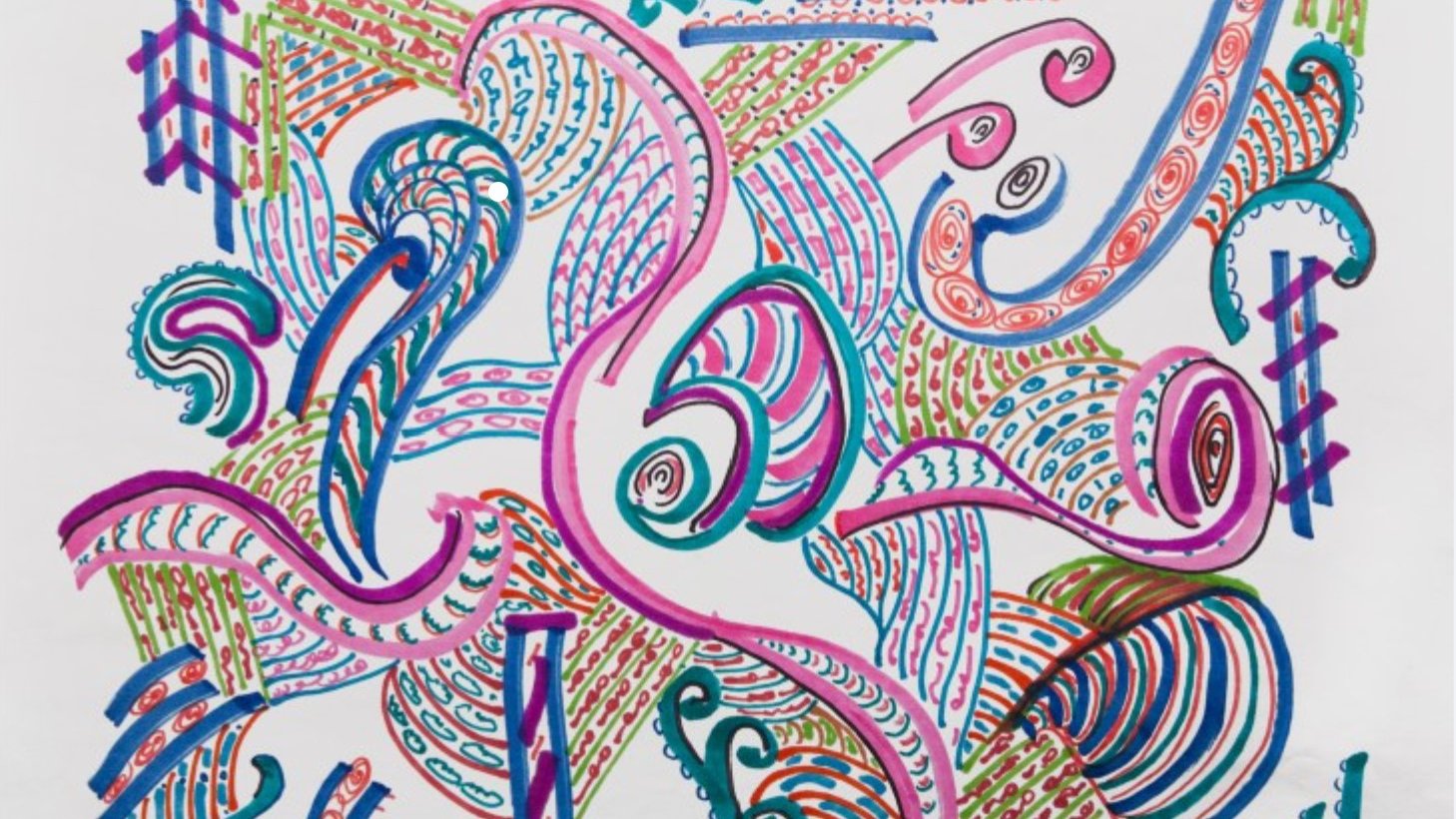 تظهر الصورة تشكيلات فنية ملونة تتكون من خطوط منحنية وأشكال متداخلة. الألوان المستخدمة تشمل الأزرق، والأحمر، والأخضر، والبنفسجي، مما يضفي حيوية على العمل. التصميم يبدو عشوائيًا ولكنه يخلق توازنًا بصريًا جميلًا، مع تفاصيل معقدة تؤدي إلى شعور بالحركة والديناميكية. تشبه الأشكال في الصورة تقنيات التعبيرية والحديثة في الفن.