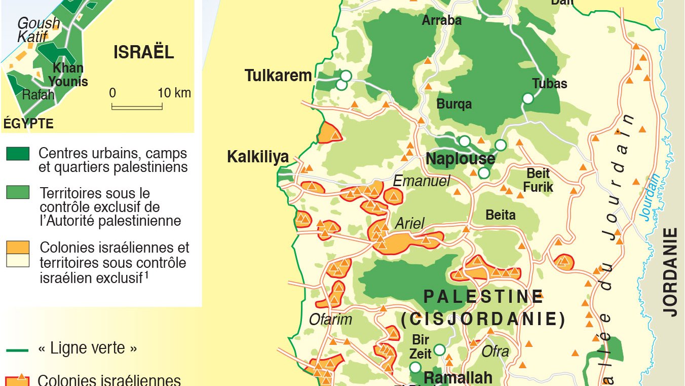 Cette image est une carte détaillée de la région de la Palestine, incluant Gaza et la Cisjordanie, ainsi que les frontières israéliennes. On y trouve des renseignements sur les centres urbains, les villages palestiniens, les colonies israéliennes, et les zones de contrôle. La carte indique également la situation politique des territoires depuis septembre 2000, avec une légende qui explique les différentes zones de responsabilité et de contrôle. Des éléments géographiques tels que les rivières et les montagnes sont aussi représentés.
