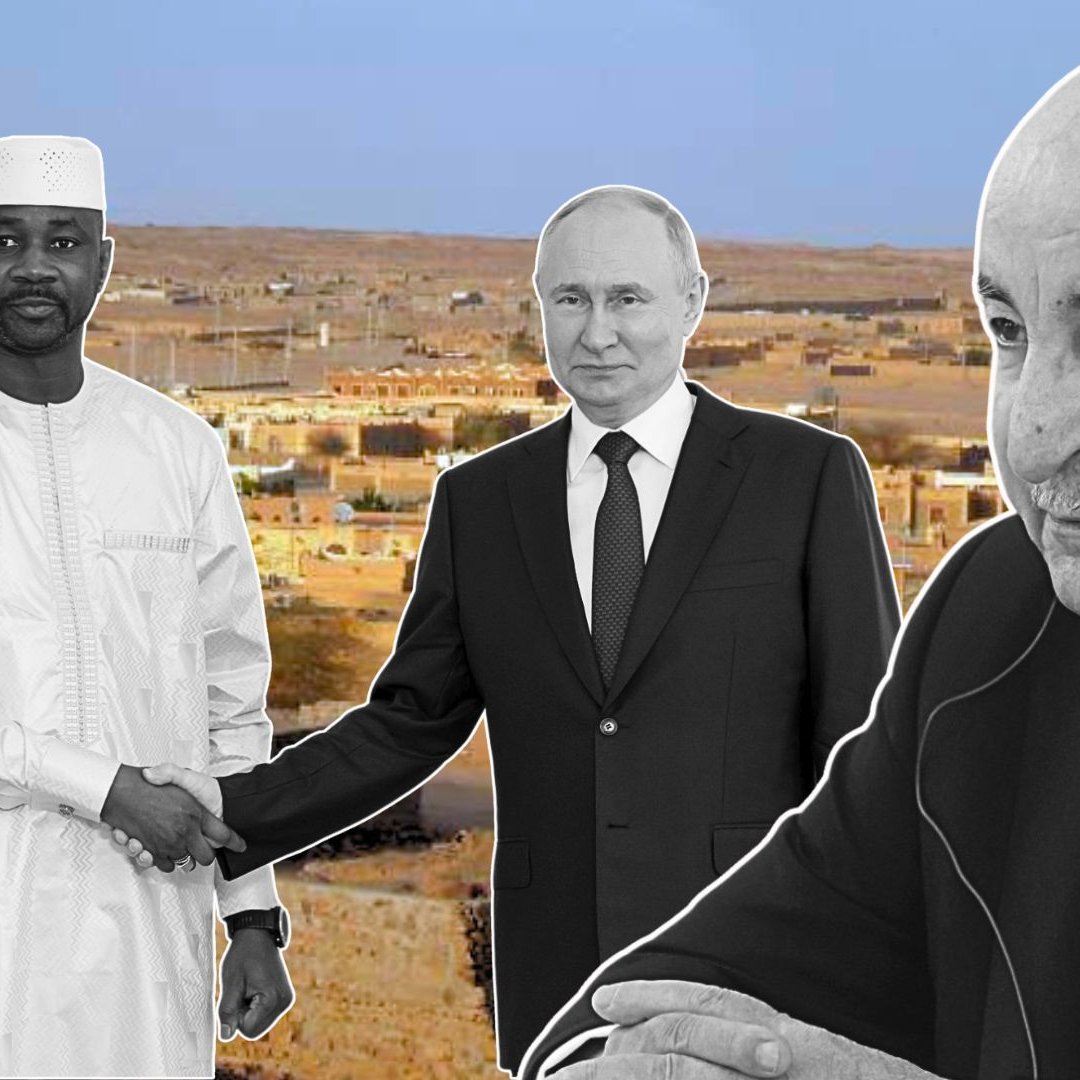 L'image présente un collage avec trois figures. Au centre, on voit un homme en costume noir, manifestement un leader politique. À sa gauche, un homme en tenue traditionnelle blanche, apparemment en train de serrer la main de l'autre homme. À droite, un homme plus âgé, visiblement en train de discuter ou de réfléchir. En arrière-plan, on aperçoit un paysage désertique, probablement représentant une région aride. L'ensemble semble évoquer un contexte diplomatique, peut-être une rencontre ou un accord entre dirigeants.