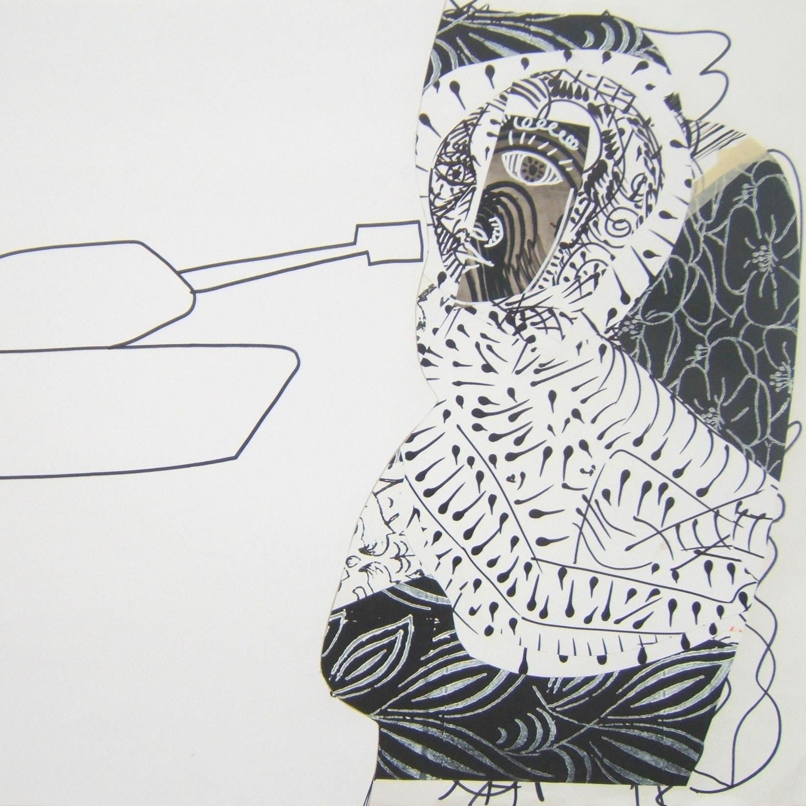 L'image présente une composition artistique avec des motifs contrastés en noir et blanc. On y voit une figure humaine stylisée, recouverte de formes et de textures diverses, évoquant des vêtements ou un tissu. À côté de cette figure, un objet en forme de bateau est dessiné de manière simple et épurée, ce qui crée un contraste avec la complexité des motifs de la figure. L'ensemble donne une impression de mélange entre abstraction et représentation.