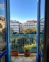 « Le balcon bleu »