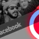 L'image semble combiner des éléments d'une manifestation avec le logo de Facebook et le drapeau tunisien. On y voit des personnes en train de manifester, parmi lesquelles un homme avec une barbe et des lunettes de soleil, exprimant probablement un sentiment de revendication ou de protestation. Le fond mêle le symbole de Facebook avec une représentation stylisée des couleurs du drapeau de la Tunisie, soulignant ainsi un lien entre les réseaux sociaux et les mouvements populaires.