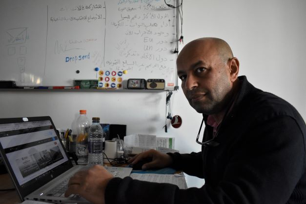 Tarek Al-Houny, fondatore dell'agenzia di stampa Libyan Cloud News Agency @Ariane Lavrilleux