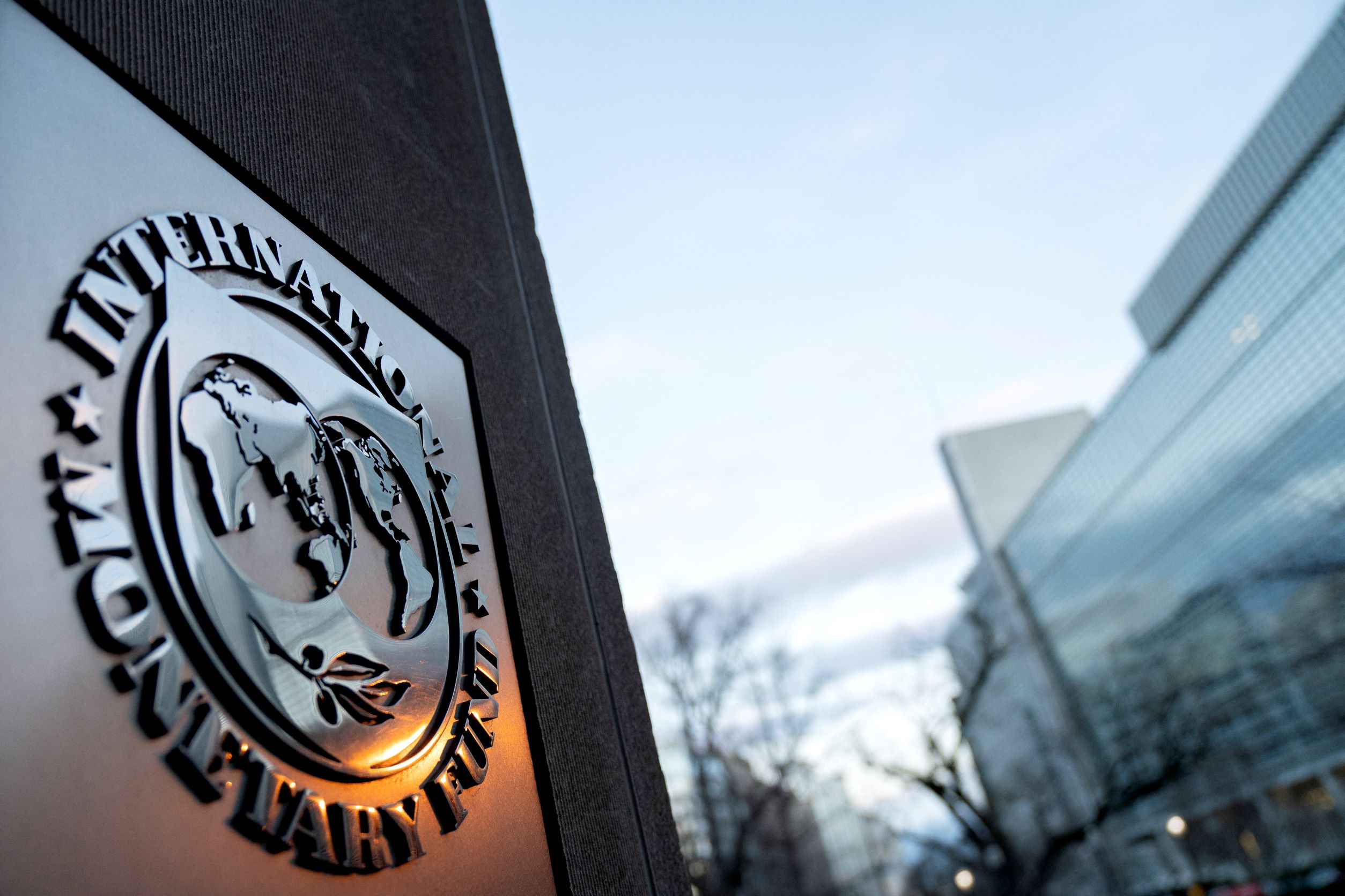 كلّ ما أردتم معرفته عن صندوق النقد الدولي - جان بيار سيريني