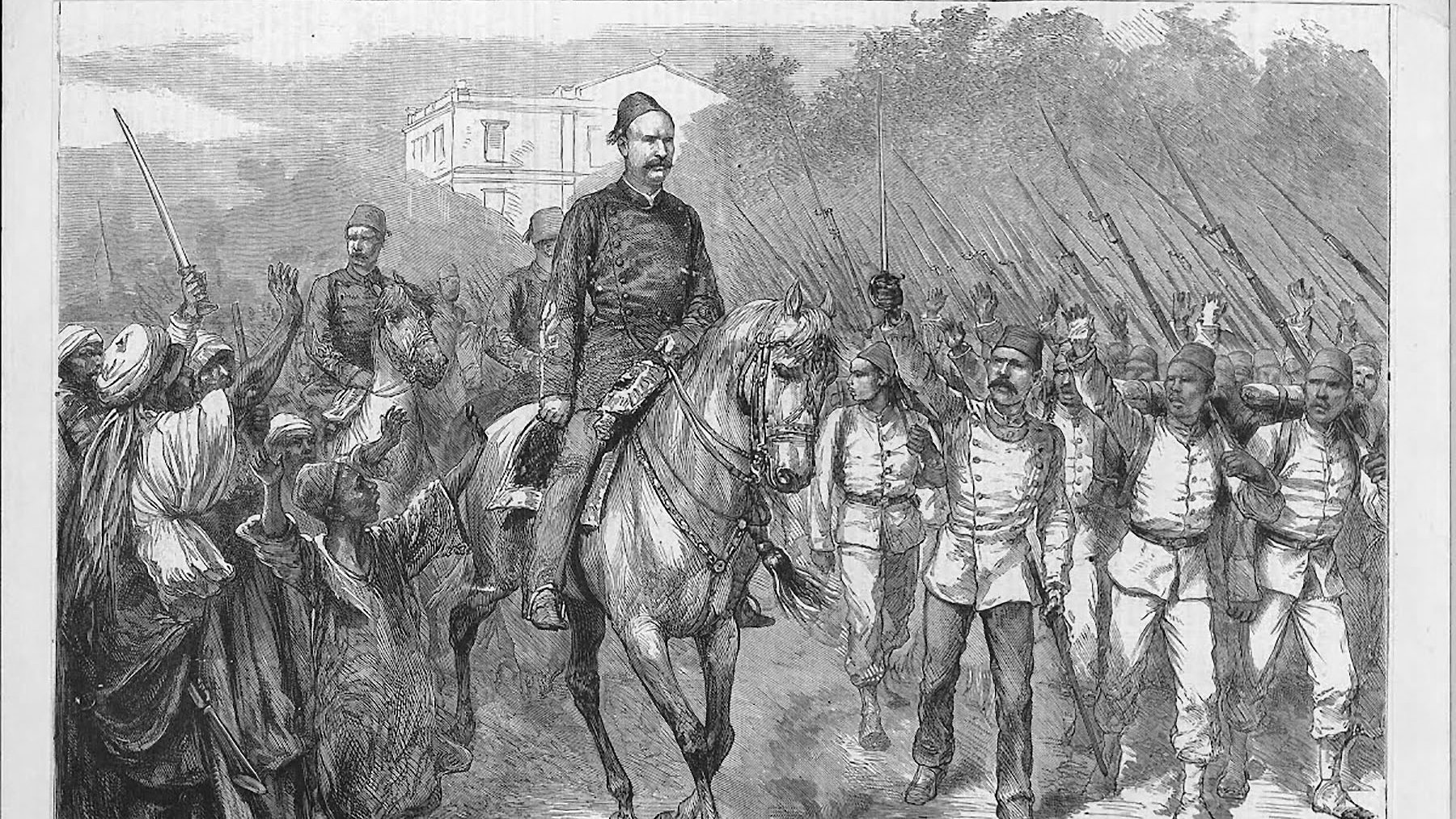 L'image représente un militaire à cheval, en uniforme, entouré de troupes en procession. Les soldats sont en rang et affichent des expressions sérieuses. On peut apercevoir des armes et des drapeaux, tandis qu'en arrière-plan, des bâtiments sont visibles. L'ensemble donne une impression de défilé militaire ou de mouvement stratégique. L'atmosphère semble solennelle et organisée, illustrant une scène historique.