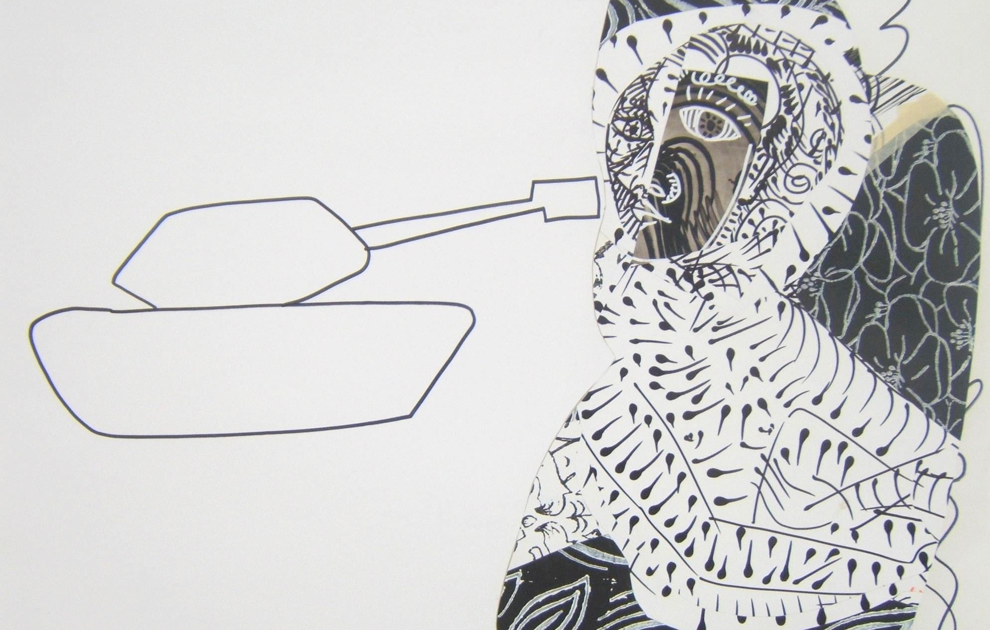 L'image présente une composition artistique avec des motifs contrastés en noir et blanc. On y voit une figure humaine stylisée, recouverte de formes et de textures diverses, évoquant des vêtements ou un tissu. À côté de cette figure, un objet en forme de bateau est dessiné de manière simple et épurée, ce qui crée un contraste avec la complexité des motifs de la figure. L'ensemble donne une impression de mélange entre abstraction et représentation.