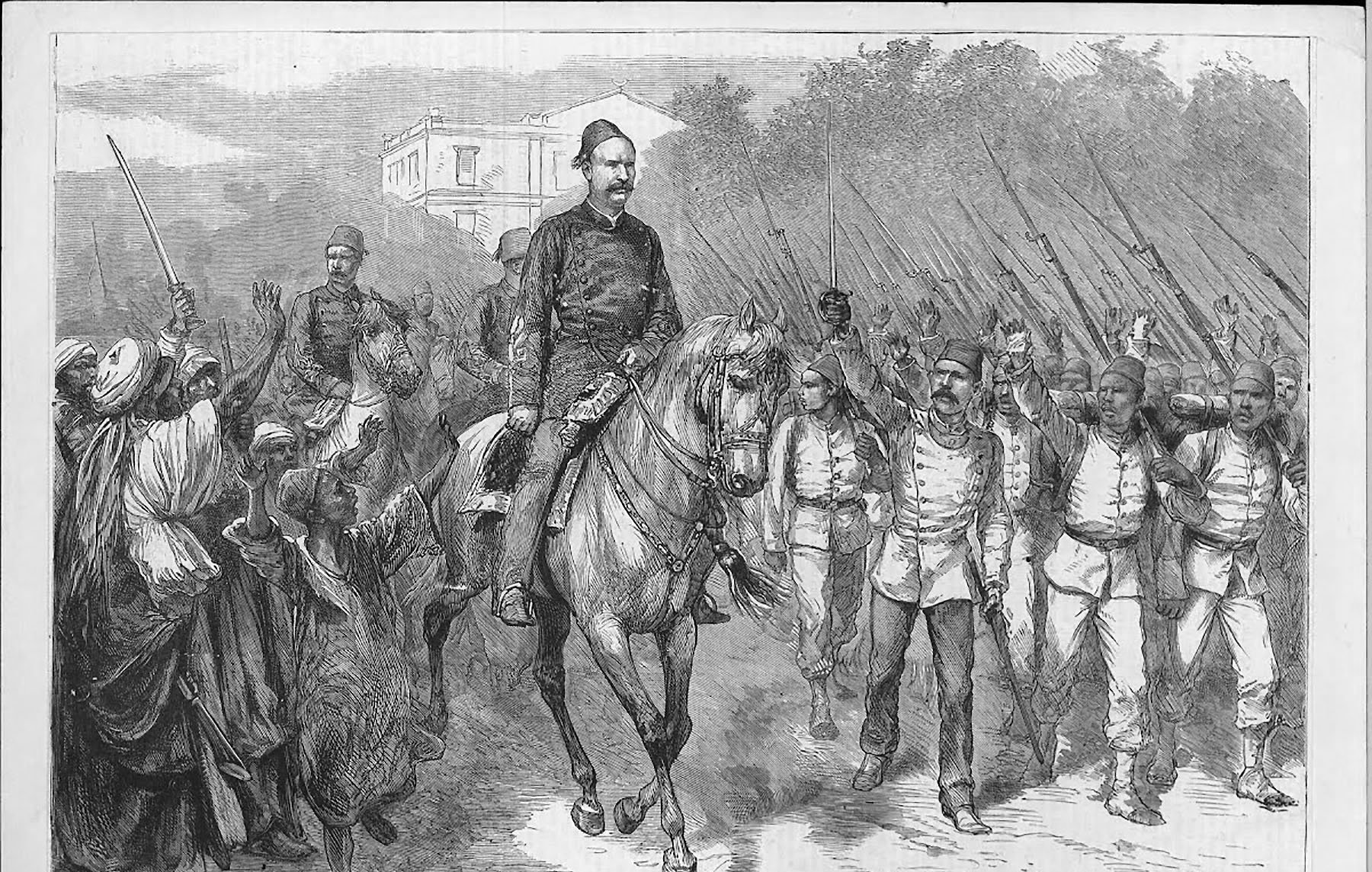 L'image représente un militaire à cheval, en uniforme, entouré de troupes en procession. Les soldats sont en rang et affichent des expressions sérieuses. On peut apercevoir des armes et des drapeaux, tandis qu'en arrière-plan, des bâtiments sont visibles. L'ensemble donne une impression de défilé militaire ou de mouvement stratégique. L'atmosphère semble solennelle et organisée, illustrant une scène historique.