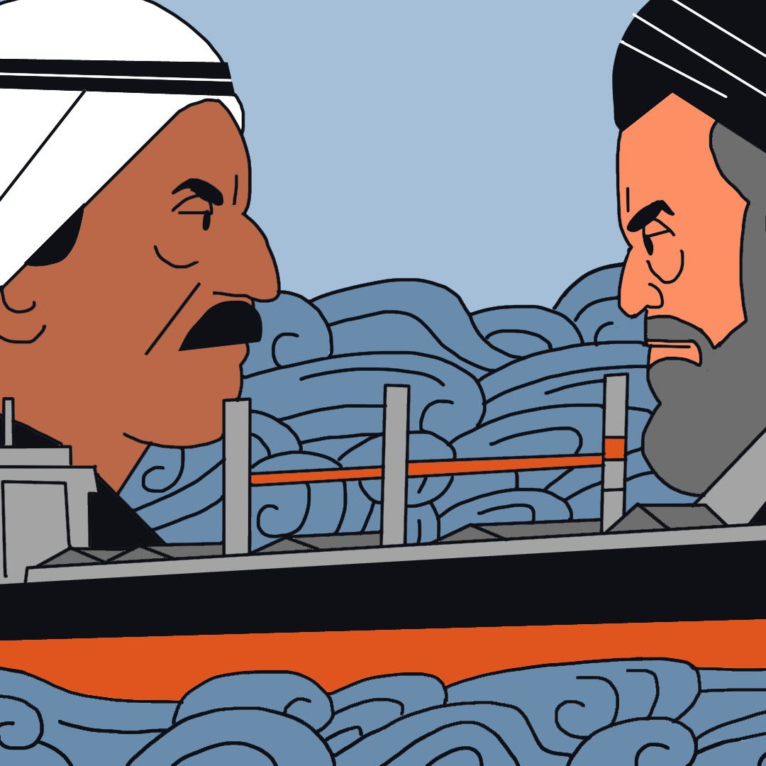 L'image présente deux visages stylisés, l'un portant un keffieh et l'autre un turban, se faisant face dans un environnement marin agité. Entre eux, un bateau de marchandises est représenté, naviguant à travers des vagues. Les expressions des visages sont intenses, suggérant un conflit ou une tension entre les deux personnages. Les couleurs utilisées sont principalement des tons de bleu, blanc, noir et orange, ajoutant à l'aspect graphique de l'illustration.