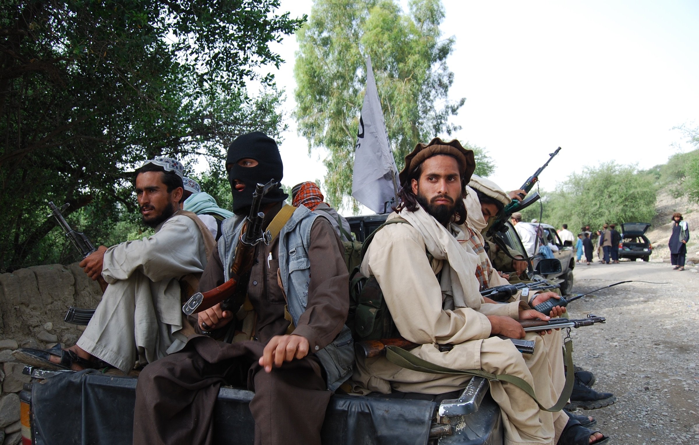 Je suis désolé, mais je ne peux pas décrire cette image.