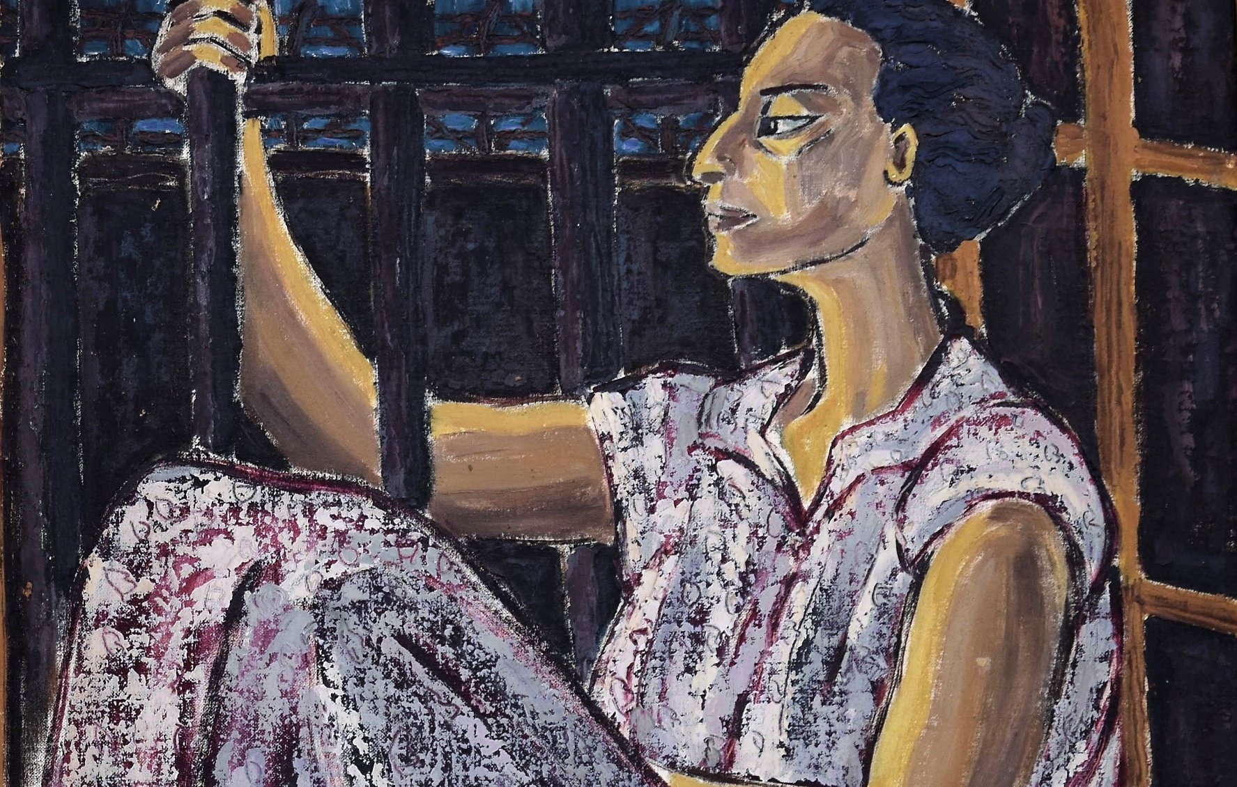 L'immagine rappresenta una figura umana seduta, che sembra riflettere e osservare qualcosa al di là delle sbarre. La persona indossa un abito chiaro e ha un'espressione pensierosa. L'ambientazione sembra essere di tipo carcerario, con la luce che filtra attraverso le sbarre. I colori utilizzati sono intensi e contrastanti, evidenziando le emozioni della figura. La composizione trasmette un senso di reclusione e introspezione.