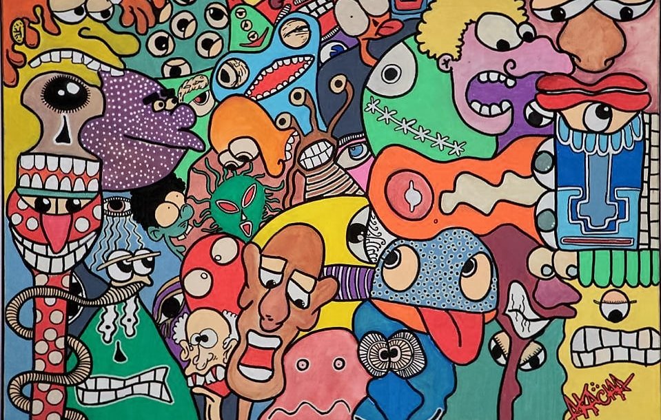 L'image semble être une composition artistique vibrante et colorée, remplie de visages stylisés et d'expressions variées. On peut y voir une multitude de formes et de motifs, avec des couleurs vives comme le rouge, le bleu, le vert et le jaune. Les personnages montrent des traits exagérés, et il y a une certaine diversité dans les expressions, allant de la colère à la surprise. Le style peut évoquer un mélange d'art pop et de surréalisme, avec des éléments abstraits et ludiques qui attirent l'œil. Cette œuvre semble inviter à la réflexion et à l'interprétation.