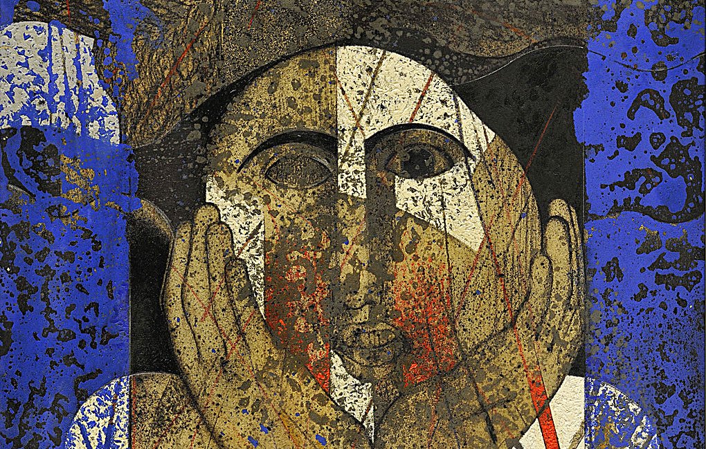 L'image présente une œuvre artistique abstraite avec des couleurs vives et des motifs stylisés. Au centre, un visage humain est représenté de manière expressive, avec des traits simplifiés et des couleurs terreuses. Les mains sont posées sur le visage, évoquant une expression de réflexion ou de mélancolie. Le fond est composé de textures et de nuances de bleu, ajoutant une profondeur et un contraste à la composition. L'ensemble dégage une ambiance émotionnelle et artistique.