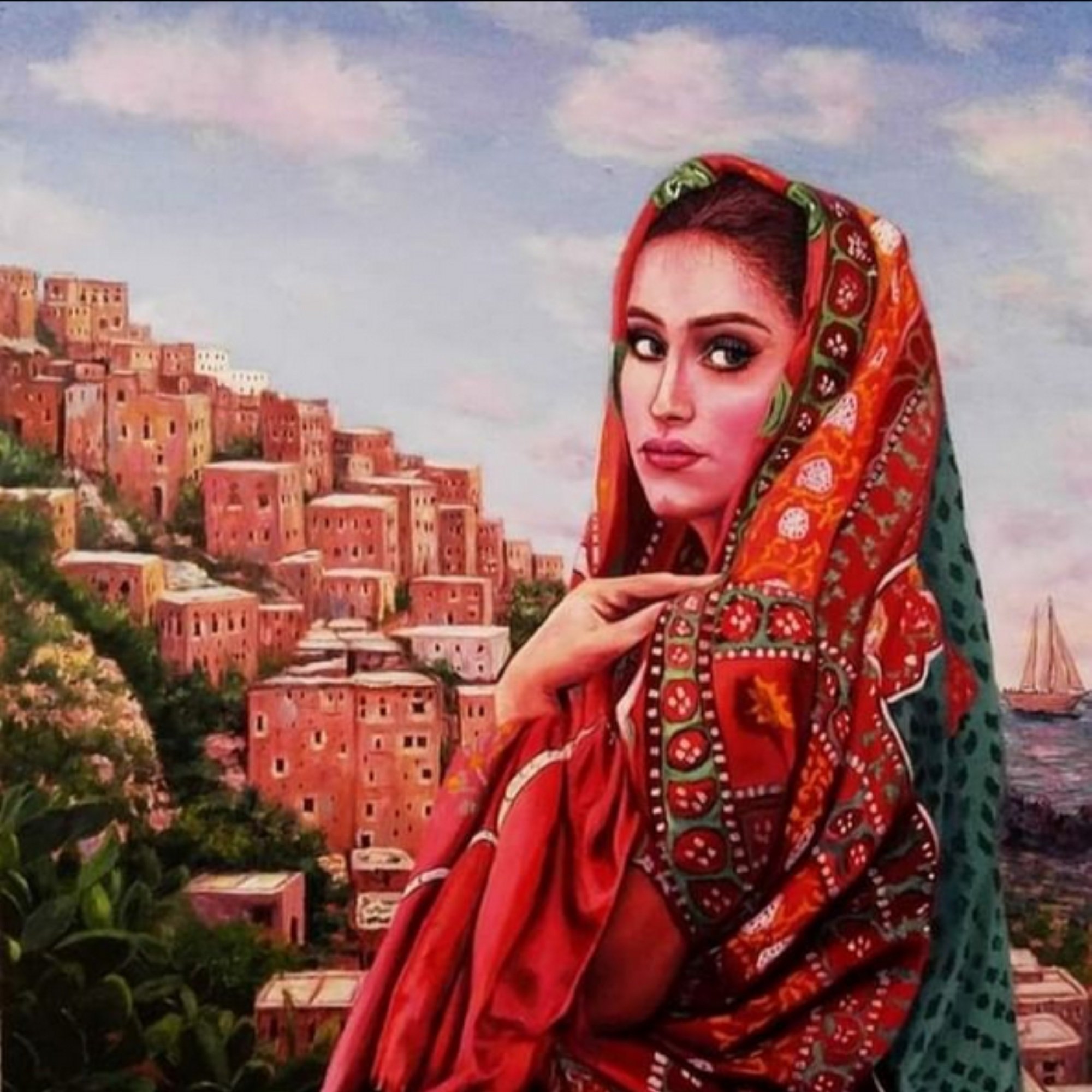 L'image représente une femme portant un voile coloré, symbolisant une culture traditionnelle. Elle est positionnée devant un paysage de collines avec des maisons aux teintes chaudes, évoquant une ambiance pittoresque. En arrière-plan, on aperçoit une mer et un voilier, ajoutant une touche de sérénité à la scène. Le visage de la femme est expressif, et ses vêtements ornés de motifs vibrants attirent l'attention. L'ensemble crée une atmosphère à la fois artistique et culturelle.