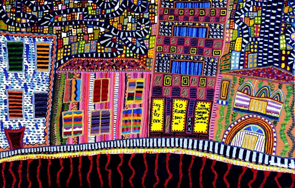 L'image représente une scène colorée et stylisée d'un quartier urbain. On y voit plusieurs bâtiments aux formes géométriques et aux couleurs vives, tel que le rose, le bleu et le jaune. Les façades sont décorées de motifs variés, et certaines fenêtres affichent des inscriptions. Le ciel est rempli de motifs abstraits, créant une ambiance vibrante. Le sol est stylisé avec des lignes ondulées, ajoutant à l'aspect dynamique de la composition. L'ensemble évoque un style artistique naïf et joyeux.