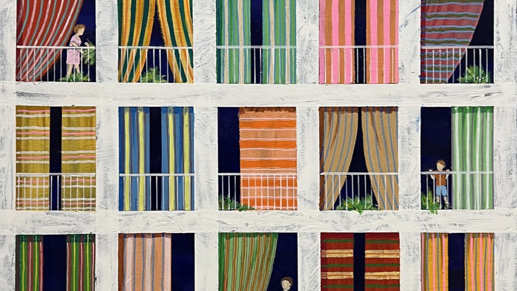 Des fenêtres colorées avec des rideaux, des silhouettes de personnes apparaissent.