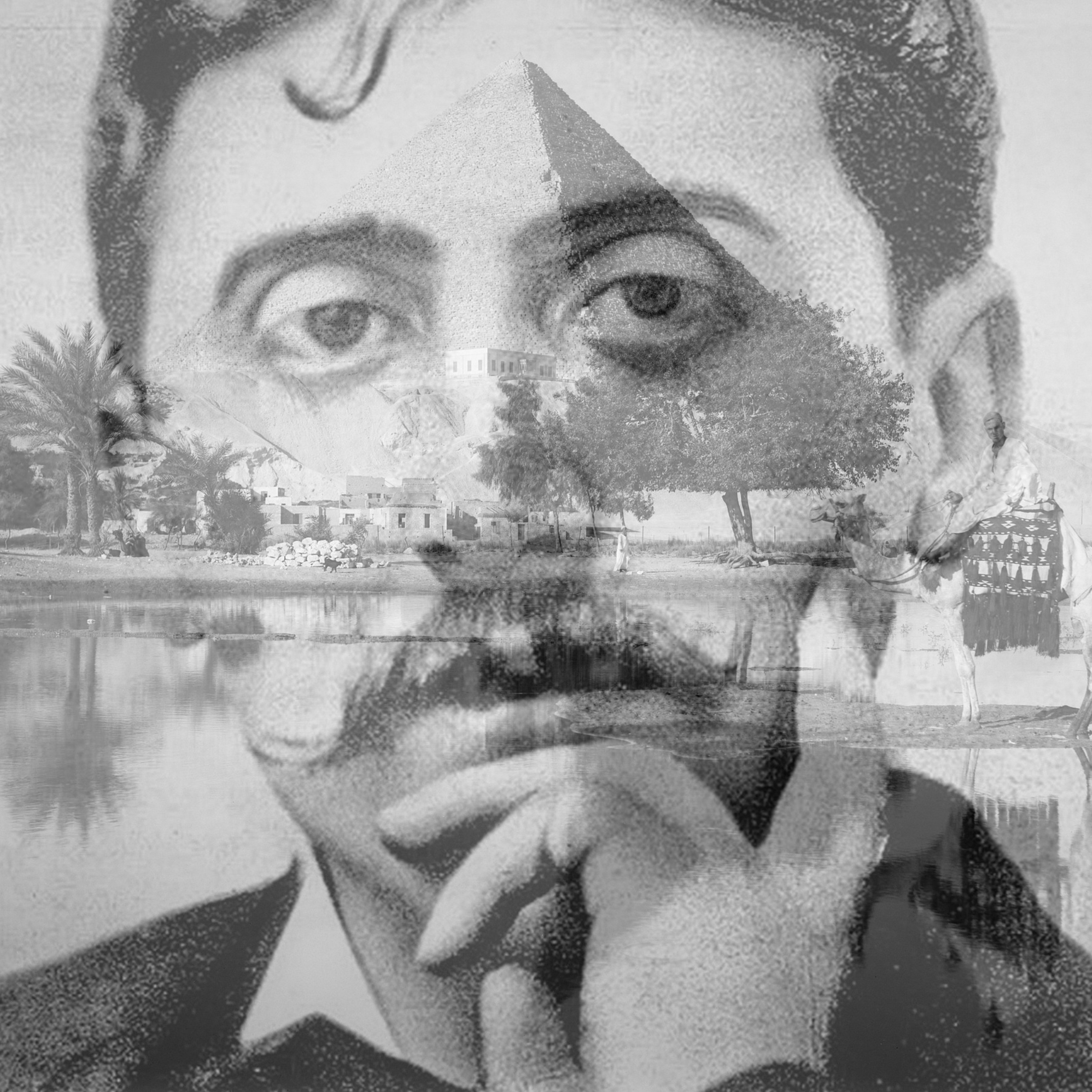 L'immagine presenta una composizione artistica che sovrappone un ritratto di un uomo con un baffo, il quale sembra riflettere pensieroso, a un paesaggio che include una vista su un lago o un fiume e alcuni alberi. Sullo sfondo, si intravedono elementi naturali e architetturali che creano un'atmosfera nostalgica. L'uso della tecnica di sovrapposizione conferisce profondità e un senso di connessione tra il soggetto e il paesaggio circostante.