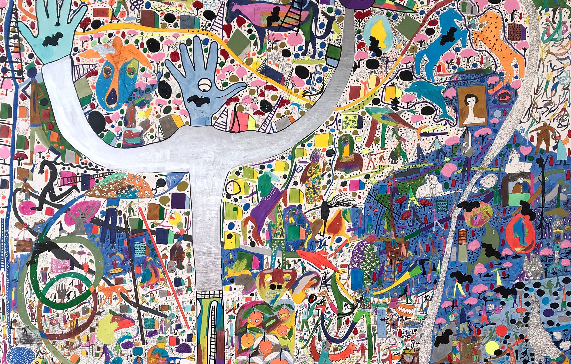 Cette image est une œuvre artistique très colorée et dynamique, remplie de motifs divers et de formes abstraites. Au centre, on peut voir une figure humaine aux bras levés, qui semble célébrer ou exprimer une joie. Le fond est saturé d'éléments graphiques variés, parmi lesquels on distingue des formes géométriques, des personnages stylisés et des éléments naturels. Les couleurs vives et les détails complexes créent une impression de mouvement et de vie, reflétant une créativité foisonnante.