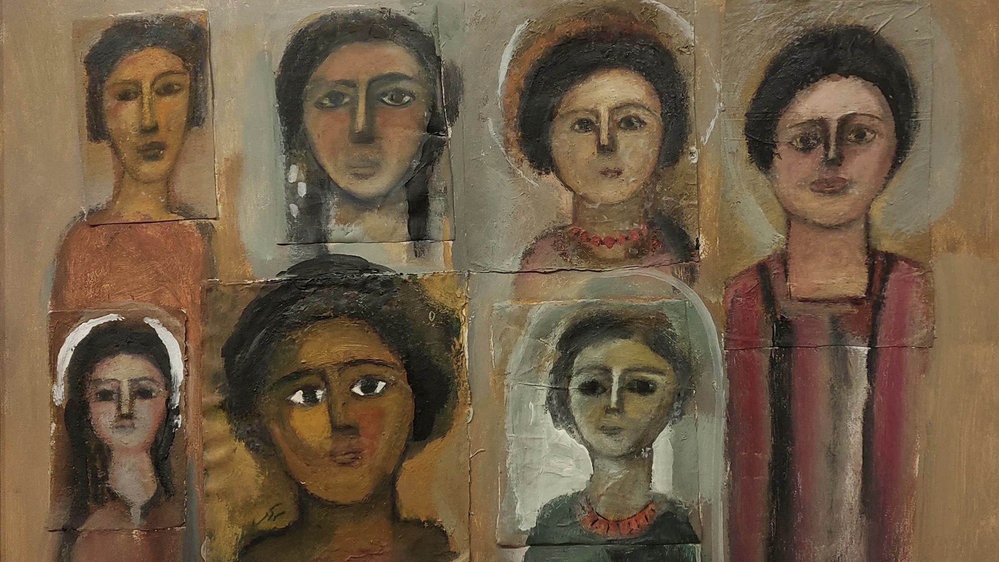 Huit visages de femmes, aux expressions variées, entourés de couleurs chaudes.