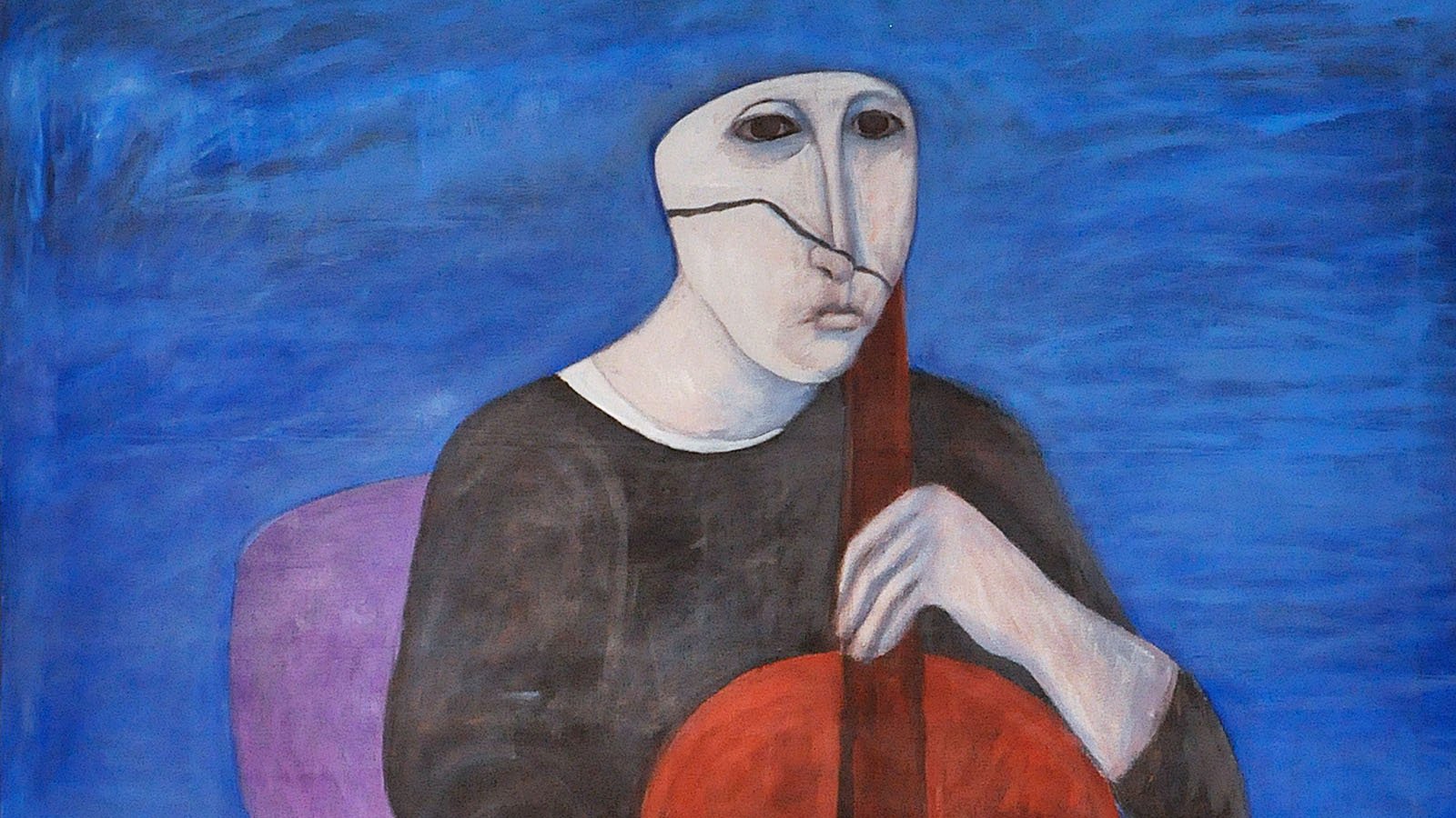 L'image représente une scène artistique réalisée dans un style figuratif. Au centre, une figure humaine, vêtue d'une robe noire, tient un violoncelle. Son visage est caractérisé par des traits simplifiés et une expression méditative. Le fond est dominé par des tons de bleu, créant une ambiance paisible. Deux oiseaux volent dans le ciel au-dessus de la figure, ajoutant une touche de mouvement à la composition. L'œuvre évoque des thèmes de solitude et de réflexion musicale.