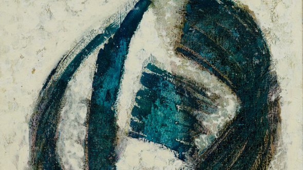 L'image présente une œuvre abstraite caractérisée par des coups de pinceau dynamiques et fluides, utilisant principalement des teintes de bleu et de vert. Les formes évoquent des courbes et des mouvements en spirale, créant une impression de fluidité et d'énergie. L'arrière-plan est texturé et pourrait être d'une couleur neutre, ce qui permet aux éléments colorés de ressortir davantage. L'ensemble dégage une sensation de rythme et de mouvement.