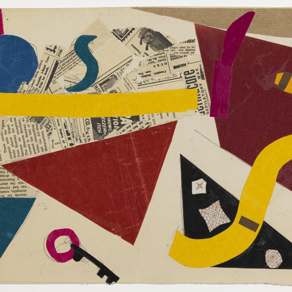 L'image que tu partages semble être un collage abstrait, composé de formes géométriques colorées sur un fond beige. On y voit des éléments de différentes tonalités, comme un cercle bleu, des bandes jaunes et rosâtres, ainsi que des triangles noirs et rouges. Des morceaux de papier journal sont également présents, ajoutant une texture intéressants à l'ensemble. Ce type de composition évoque une approche artistique moderne, caractérisée par l'utilisation des formes et des couleurs pour créer une image visuellement stimulante.