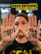 Deux mains levées, avec les inscriptions "STOP" et "The WAR" sur les paumes.