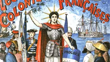 L'image représente une allégorie des colonies françaises, mettant en avant une figure féminine symbolique qui incarne la France. Elle est vêtue d'une armure et porte un drapeau. Elle se tient sur un bateau, entourée de divers personnages, y compris des colons et des habitants des colonies. Les mots "PROGRÈS" et "CIVILISATION" sont visibles sur le bouclier qu'elle tient, suggérant une vision coloniale positive de l'expansion française. En arrière-plan, on aperçoit des navires, renforçant l'idée de l'importance maritime de l'époque coloniale. La scène évoque le thème du colonialisme et de l'expansion des valeurs françaises.