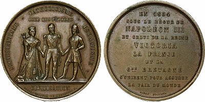 Médaille de la guerre de Crimée, Paris, 1854, représentant Napoléon III entouré de la reine Victoria et du sultan ottoman Abdülmecid Ier (gravée par Armand Auguste Caqué — 1793-1881) 