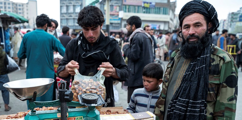 Afghanistan: the U.S. Has Frozen the Assets of its Central Bank, the Population Foots the Bill - Vimarsana News