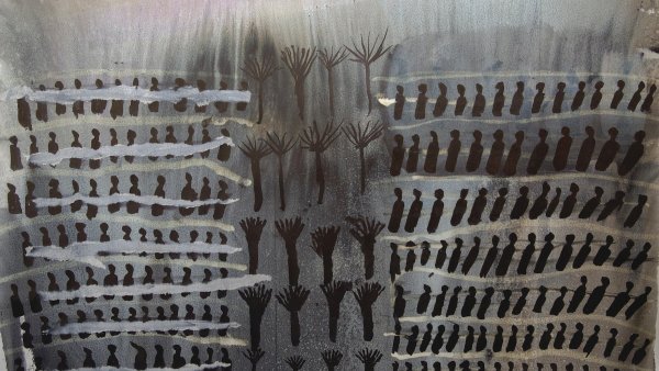 Des silhouettes humaines en noir sur fond pastel évoquant un paysage organisé.